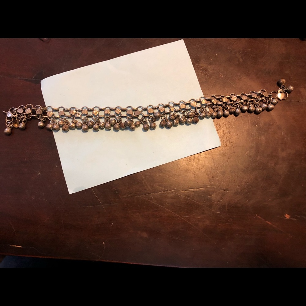 Ankle bracelet